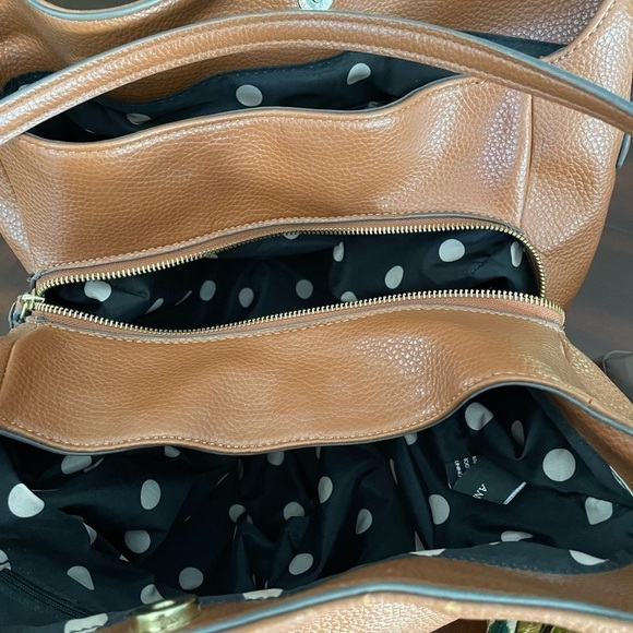Ann Klein women’s brown purse with gold accents a lot of compliments - Picture 5 of 6